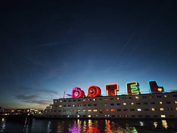 Botel