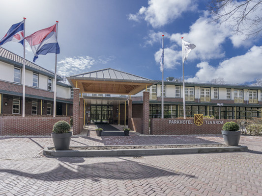 Parkhotel Tjaarda 