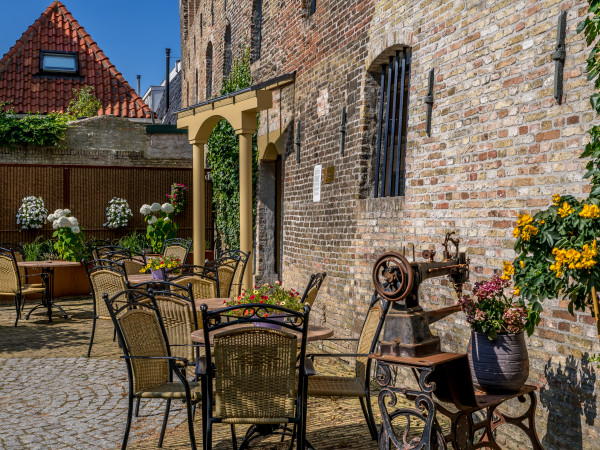 Hotel Almenum, het Stadslogement