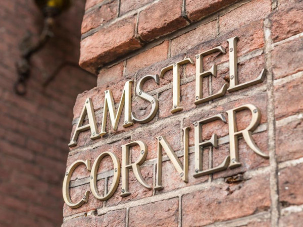 Amstel Corner Hotel