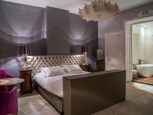 Amstel Corner Hotel