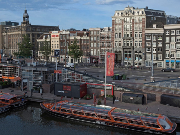 A-Train Hotel