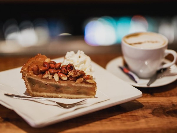 Hotel Cafe Corner House