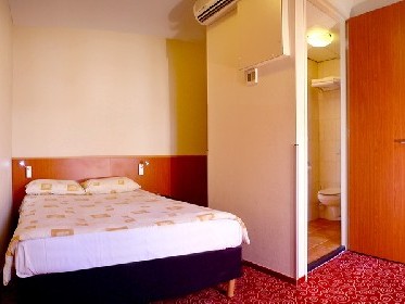 Amsterdam Downtown Hotel